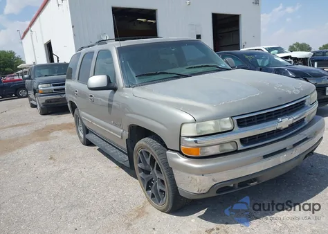 2001 Chevrolet Tahoe Lt из США, поврежденный, VIN 1GNEK13T01J115096